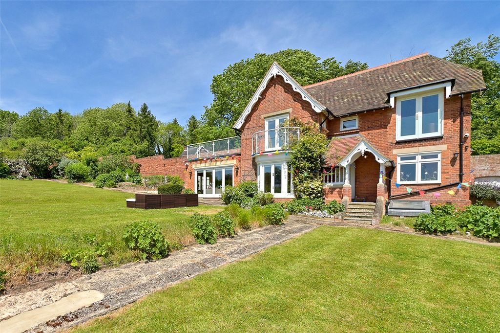 Property photo 1 of 15 Picture No. 16