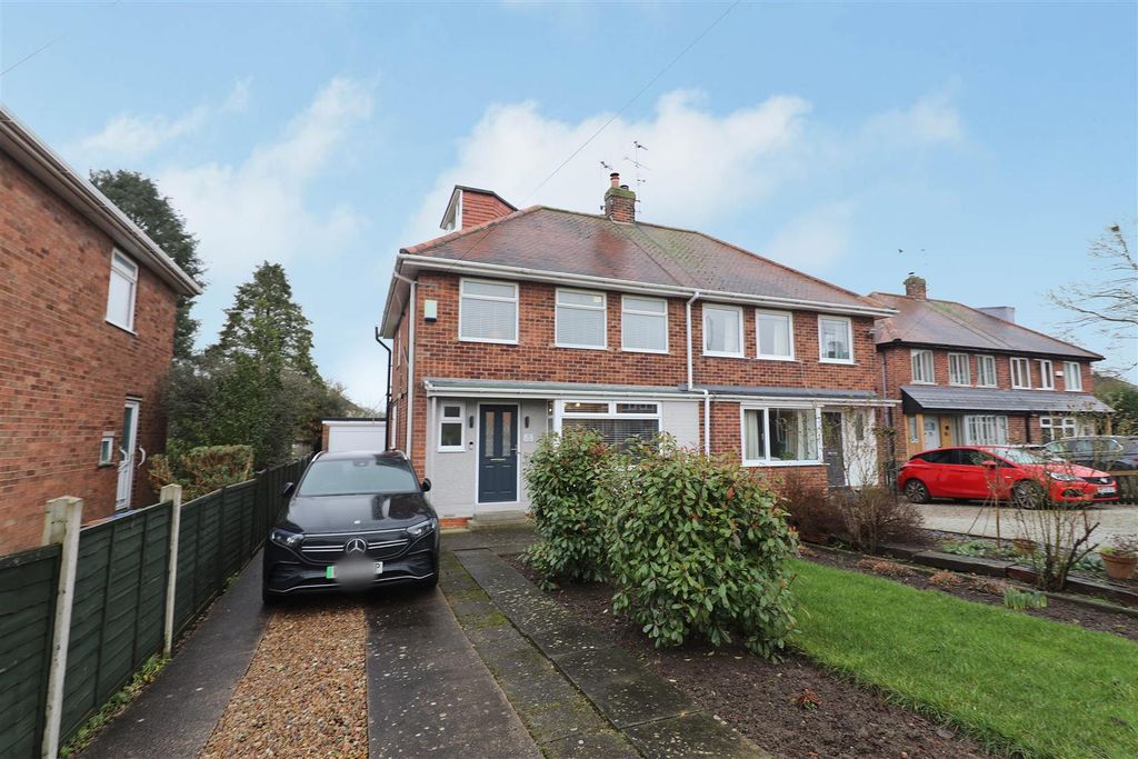 Property photo 1 of 20 Front