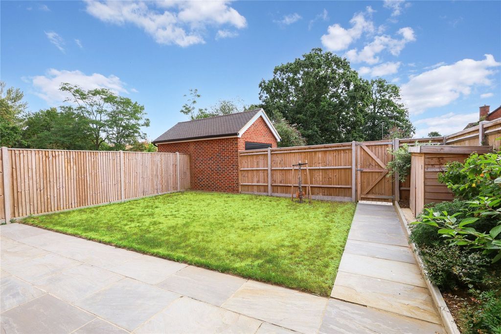 Property photo 2 of 10 Picture No. 08