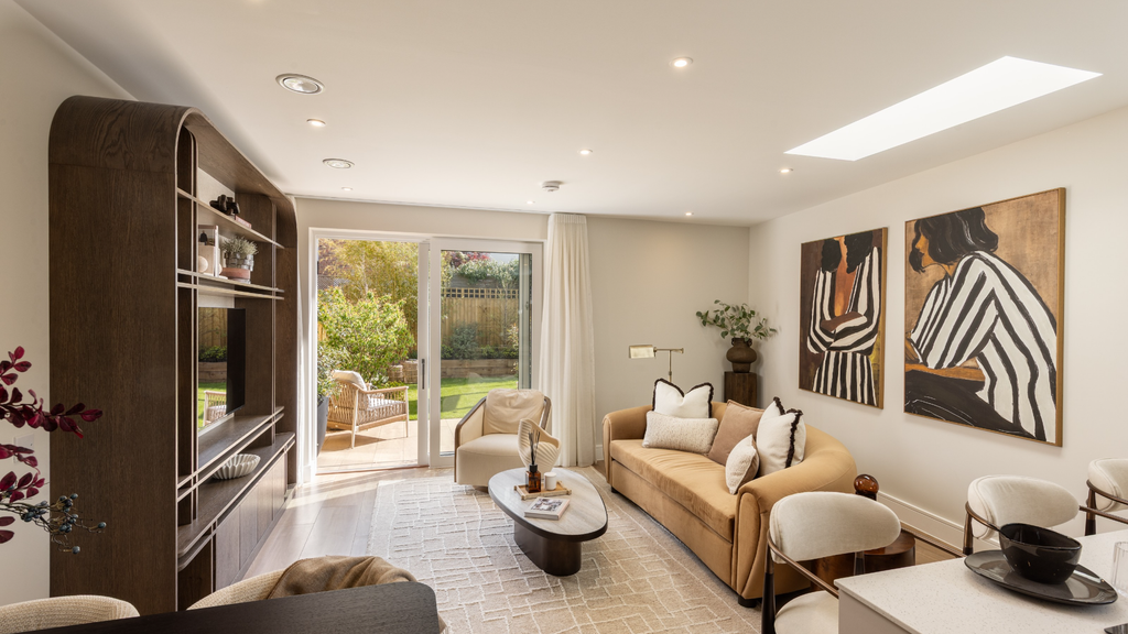 Property photo 2 of 12