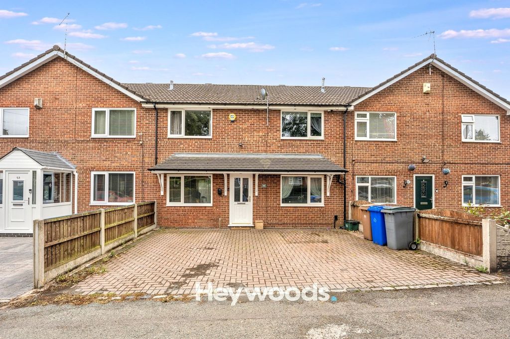 Property photo 1 of 27