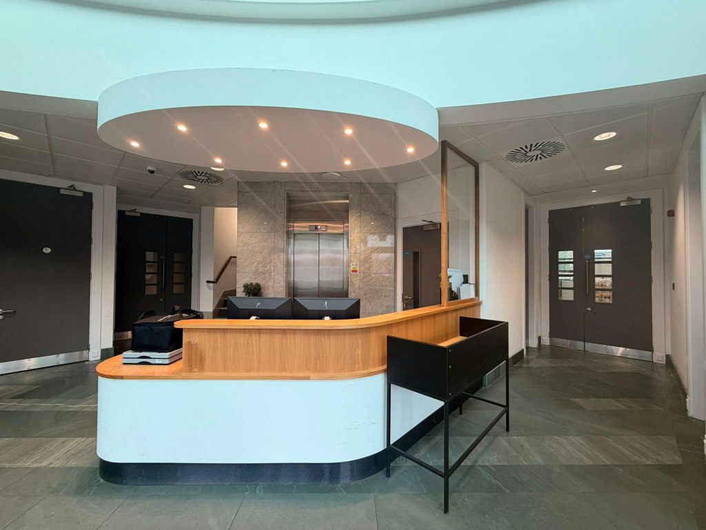 Property photo 3 of 24 6Fc87386-7747-41Ec-B990-9558080643A3.Jpg