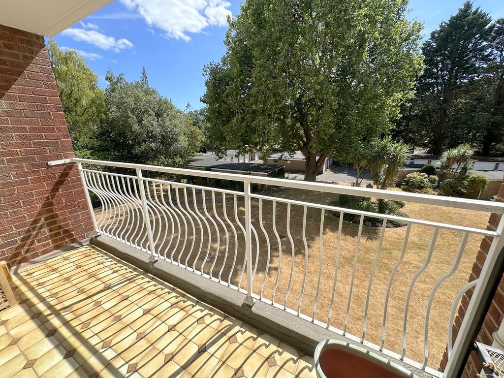 Property photo 3 of 23