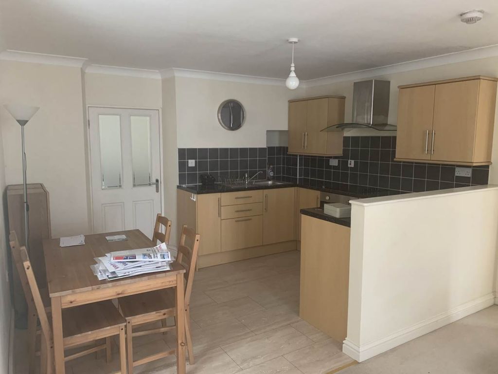 Property photo 1 of 9 Img_0182