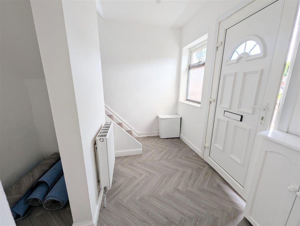 Property photo 3 of 10 1000263369.Jpg
