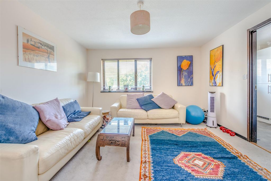 Property photo 3 of 9 Int Living Room 1.Jpg