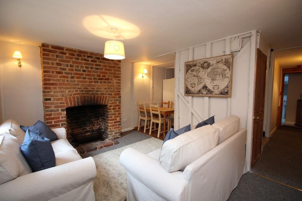 Property photo 2 of 11 Picture 2