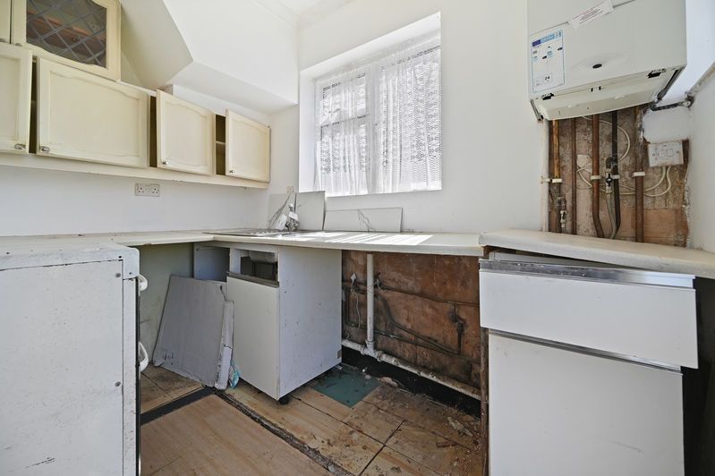 Property photo 3 of 4 Photo 9