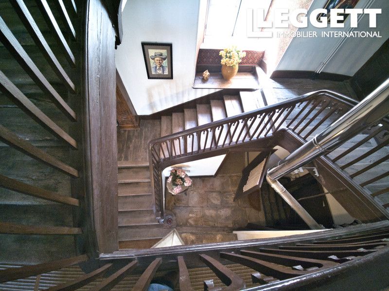 Property photo 3 of 10