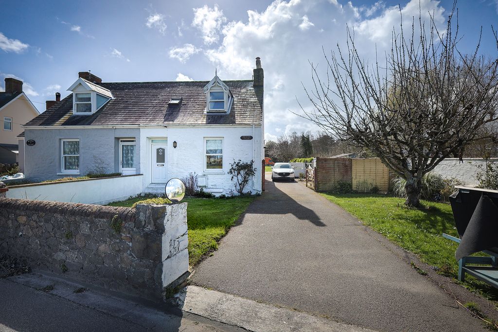 Property photo 1 of 19 Photo 0