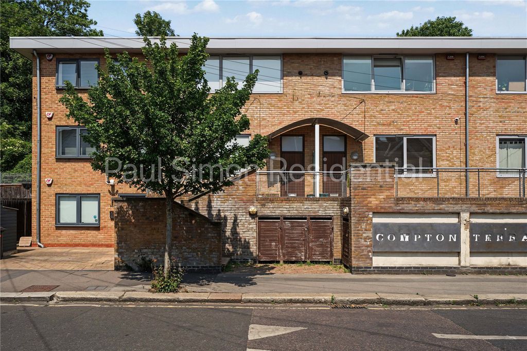 Property photo 2 of 13 Picture No. 12