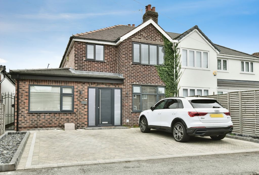 Property photo 1 of 17 Pbox-Img.Jpg