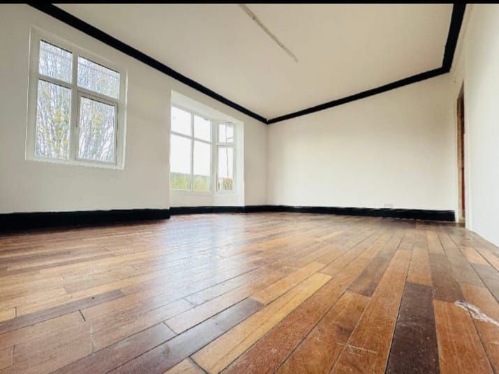 Property photo 2 of 10 Ec9Bb230-Ca76-4778-Af07-6F68Ca4Fec08