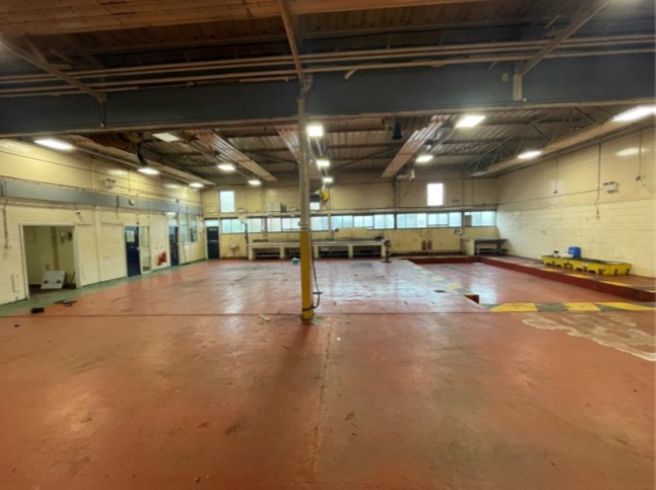 Property photo 2 of 3 Photo 4