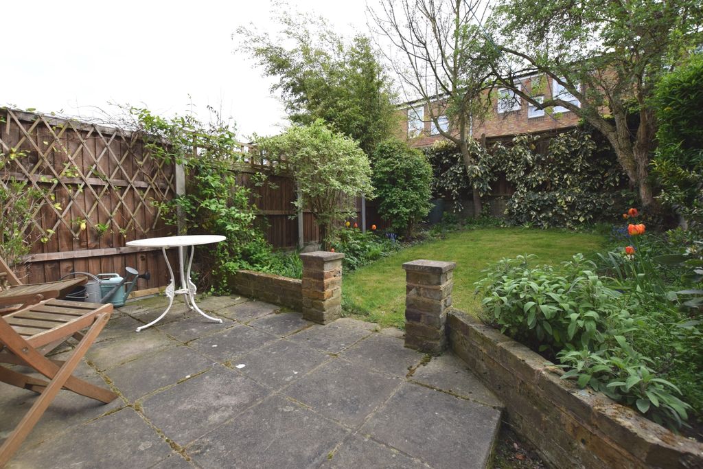 Property photo 3 of 6 Dsc_0411