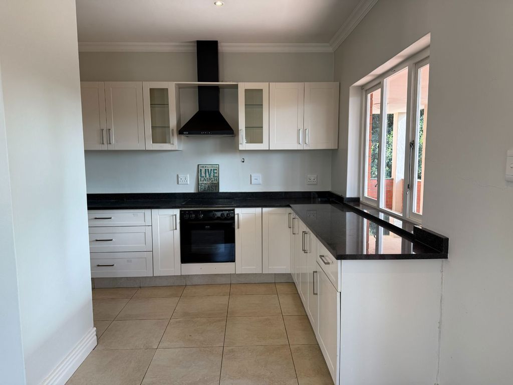 Property photo 3 of 25 1Pm1708646