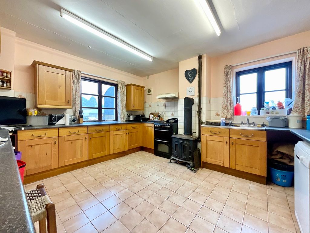 Additional image 6 of 6 bed detached house for saleLlangeview, Usk NP15
