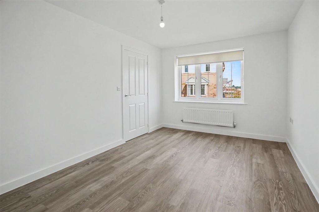 Property photo 3 of 20 Img_5084.Jpg