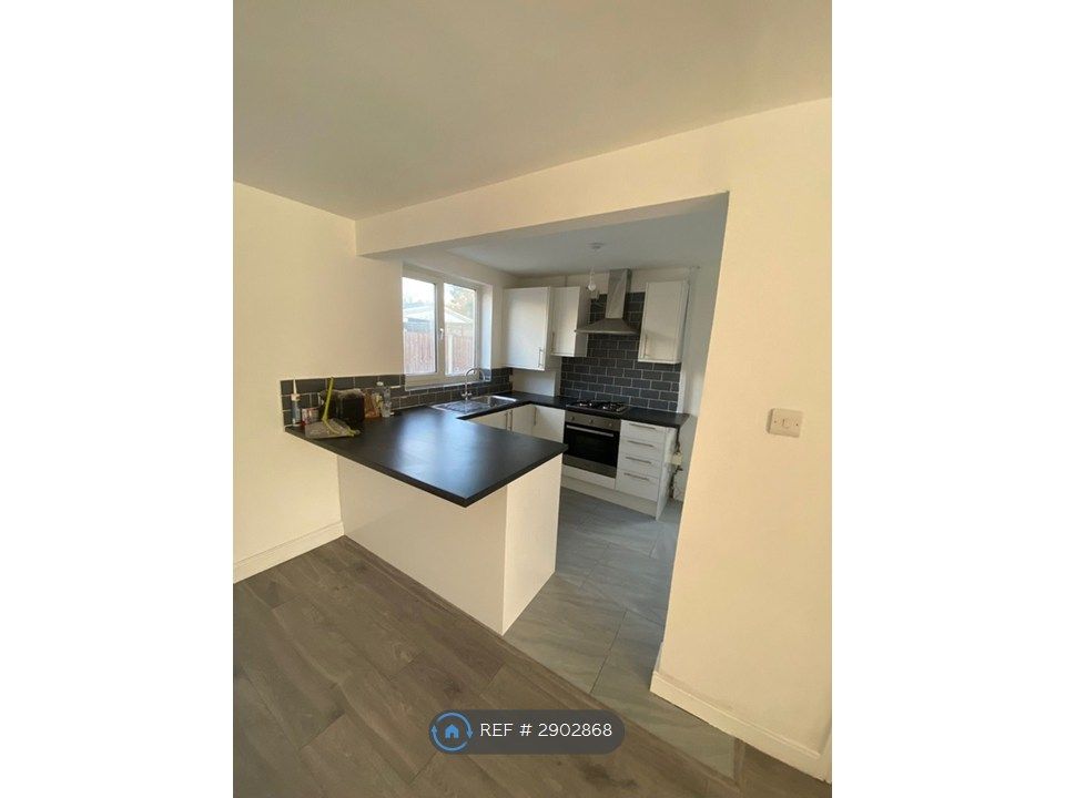 Property photo 1 of 25
