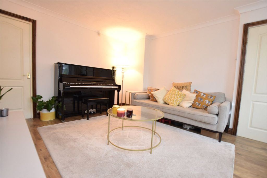 Property photo 2 of 10 Picture No. 02