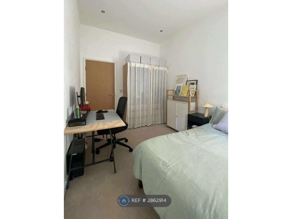 Property photo 3 of 3