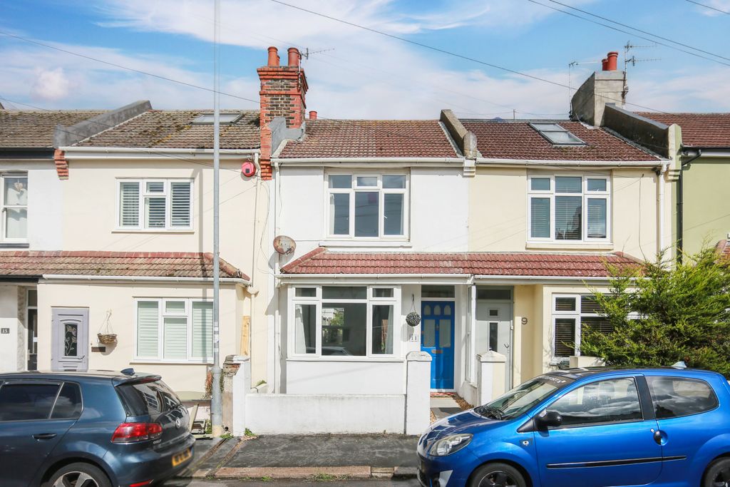 Property photo 1 of 15 296A4181