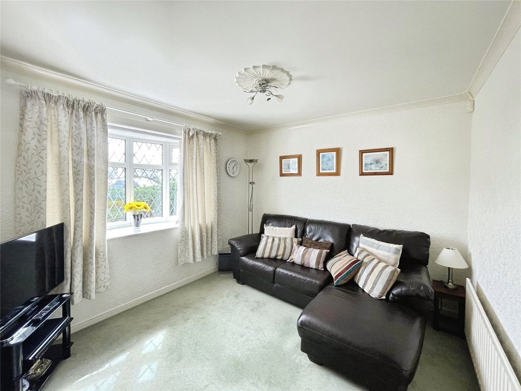 Property photo 3 of 21 Picture No. 26