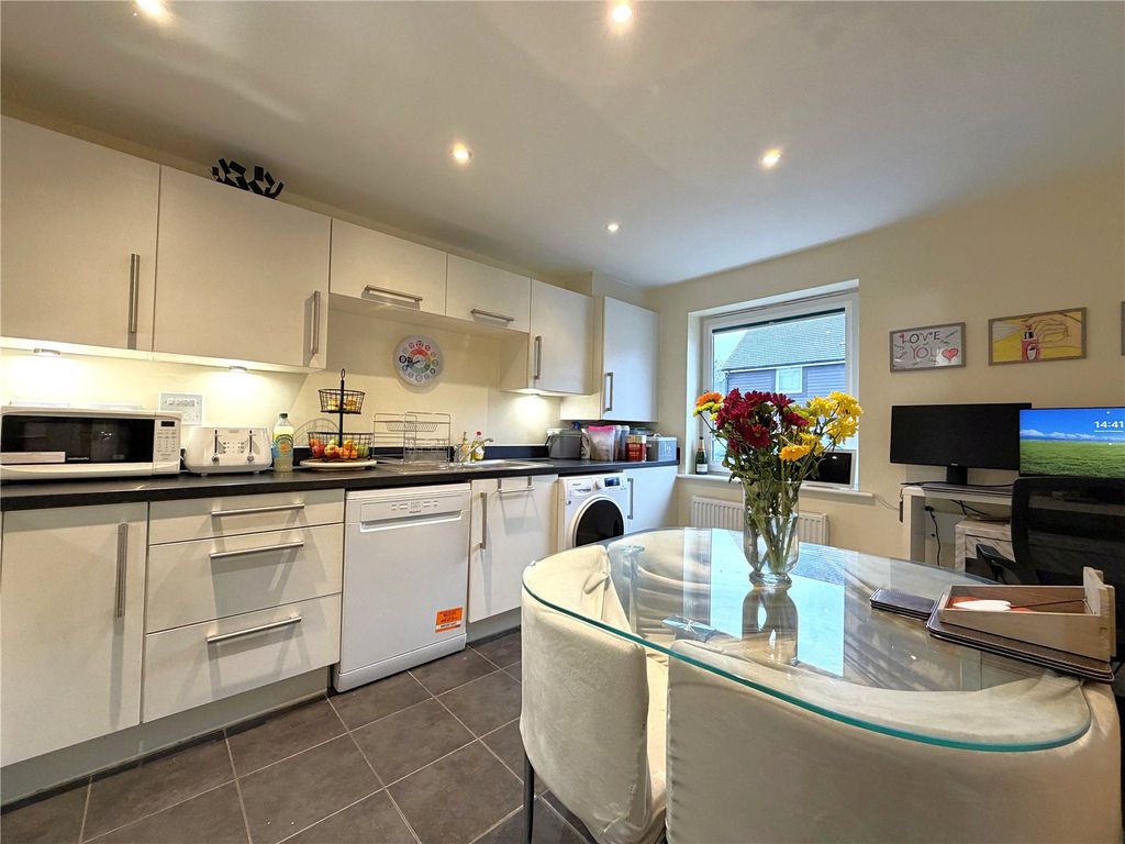 Property photo 3 of 13 Picture No. 06