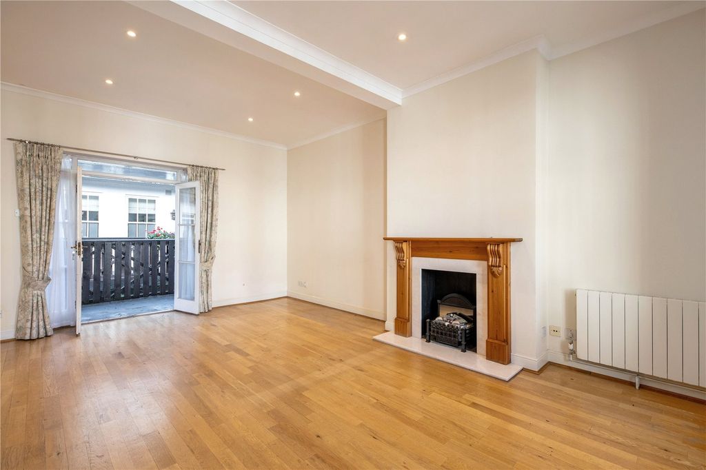 Property photo 2 of 13 Reception Room