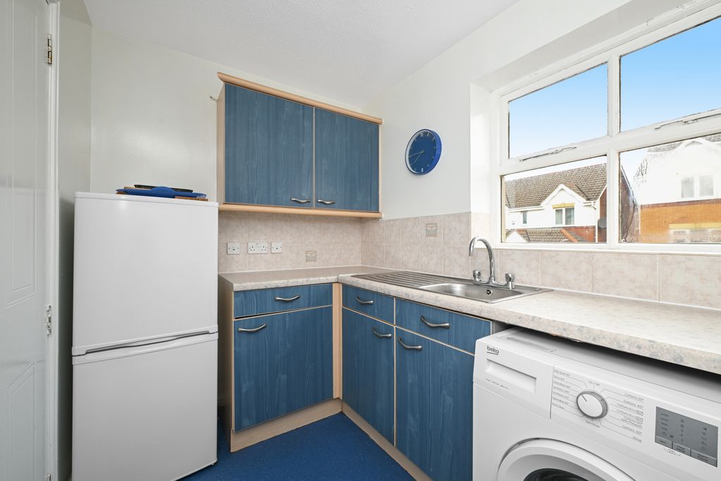 Property photo 3 of 11 Property Image 3