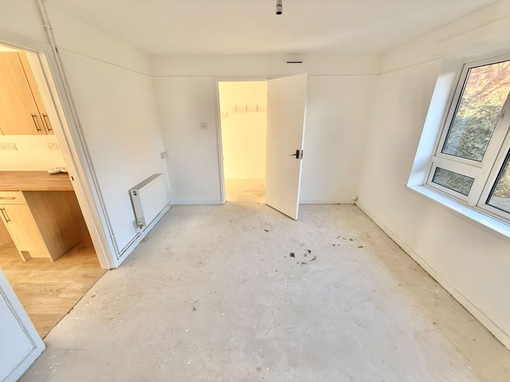 Property photo 3 of 10 Image 3