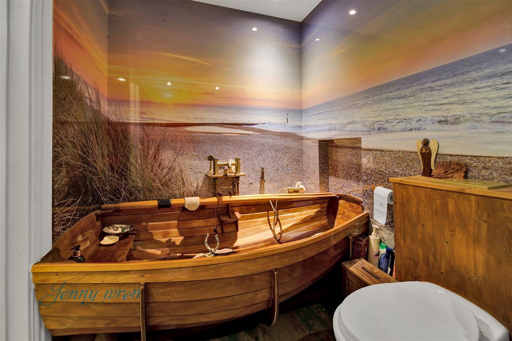 Property photo 2 of 29 21.Jpg