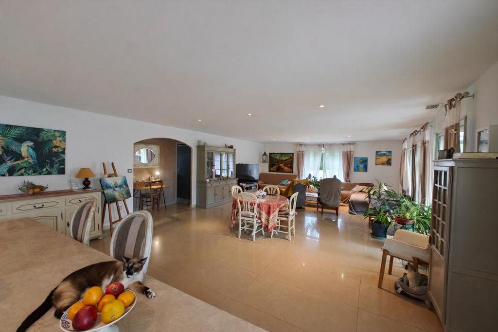 Property photo 2 of 22 Photo_4F25dc931791Bf1A9E6350759Ccbe734