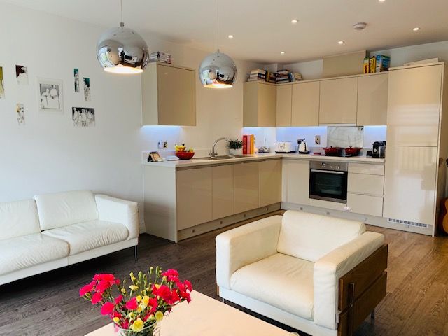 Property photo 2 of 10