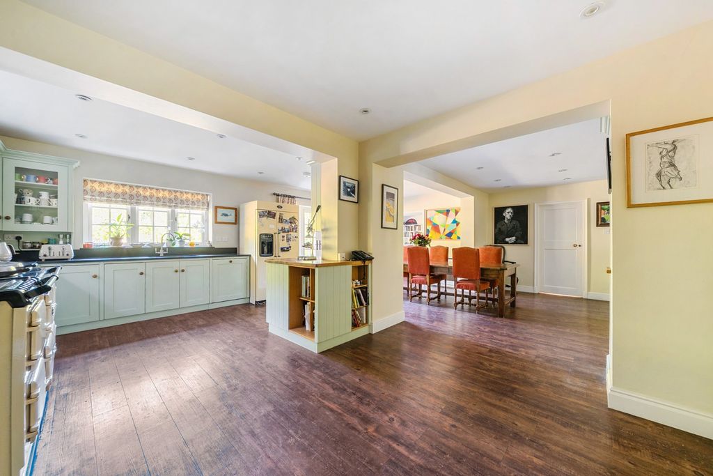 Property photo 3 of 33 Picture No. 47