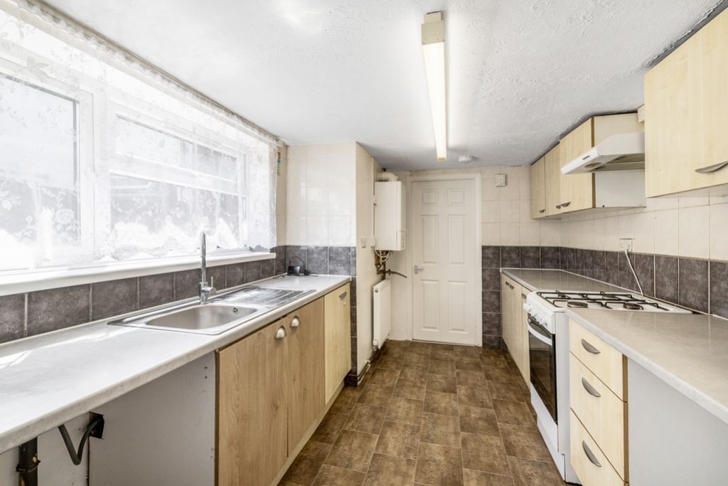 Property photo 3 of 15 37 Fydell Street (Boston)-11