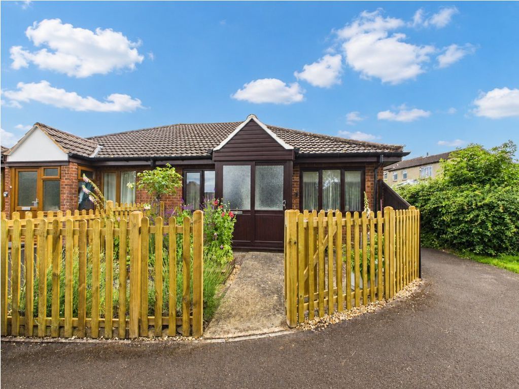 Property photo 1 of 14 Front