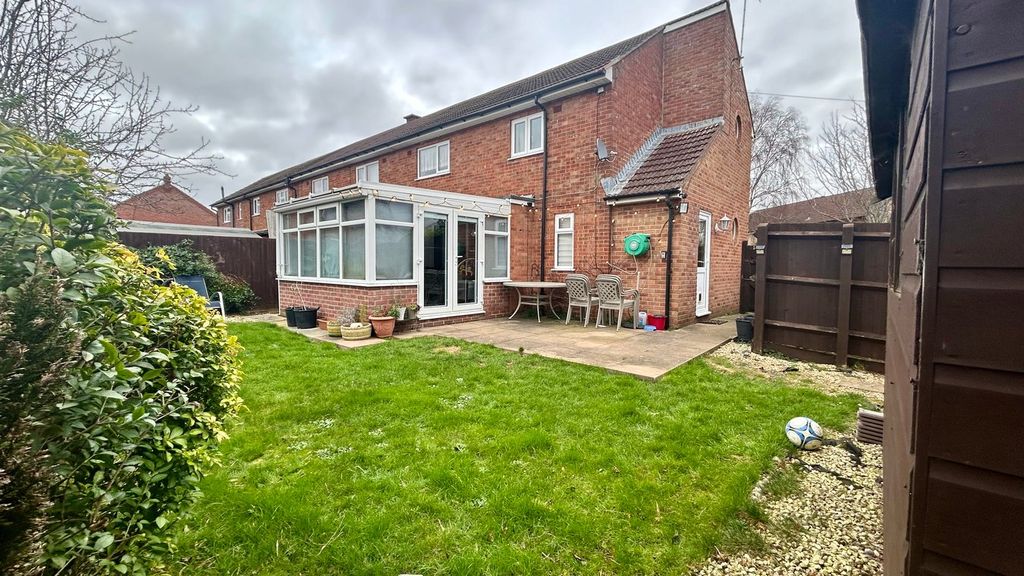 Property photo 2 of 14