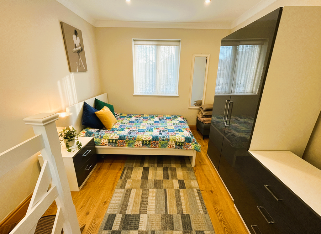 Property photo 3 of 11 c7Bd6c73Ff0A4697B9E66ce86Cbe6201