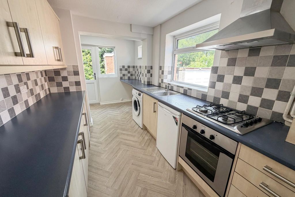 Property photo 3 of 18 3.Jpg
