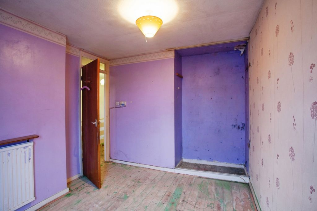 Property photo 3 of 15 Pbox-Img.Jpg