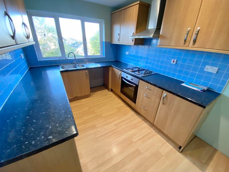 Property photo 3 of 7 Photo 15