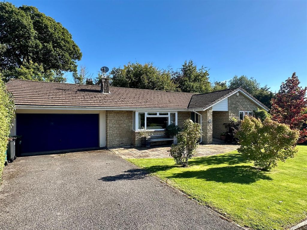 Property photo 1 of 20 Front Elevation