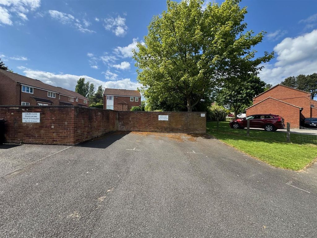 Property photo 3 of 11 Parking 2.Jpg
