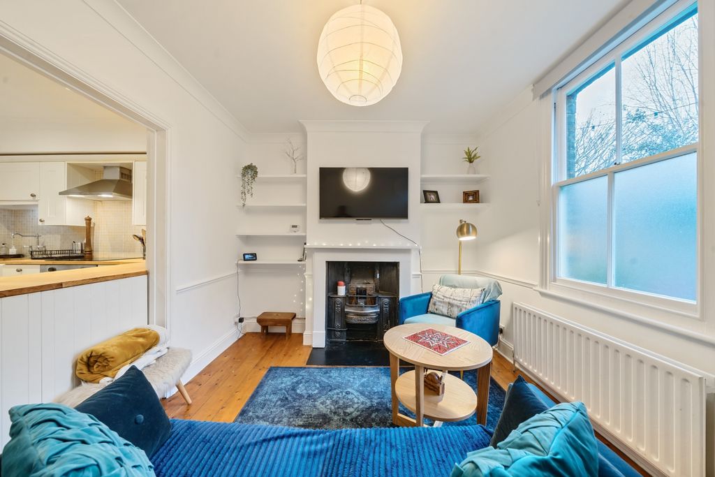 Property photo 3 of 17 1080081 (4)