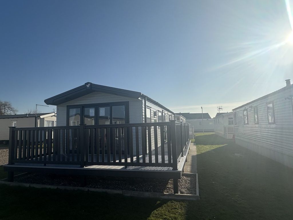 Property photo 1 of 6 Manor 1.Jpg