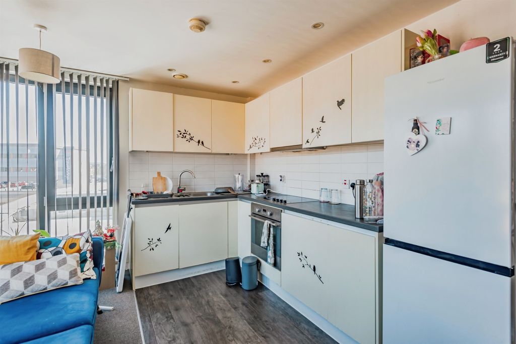 Property photo 3 of 10