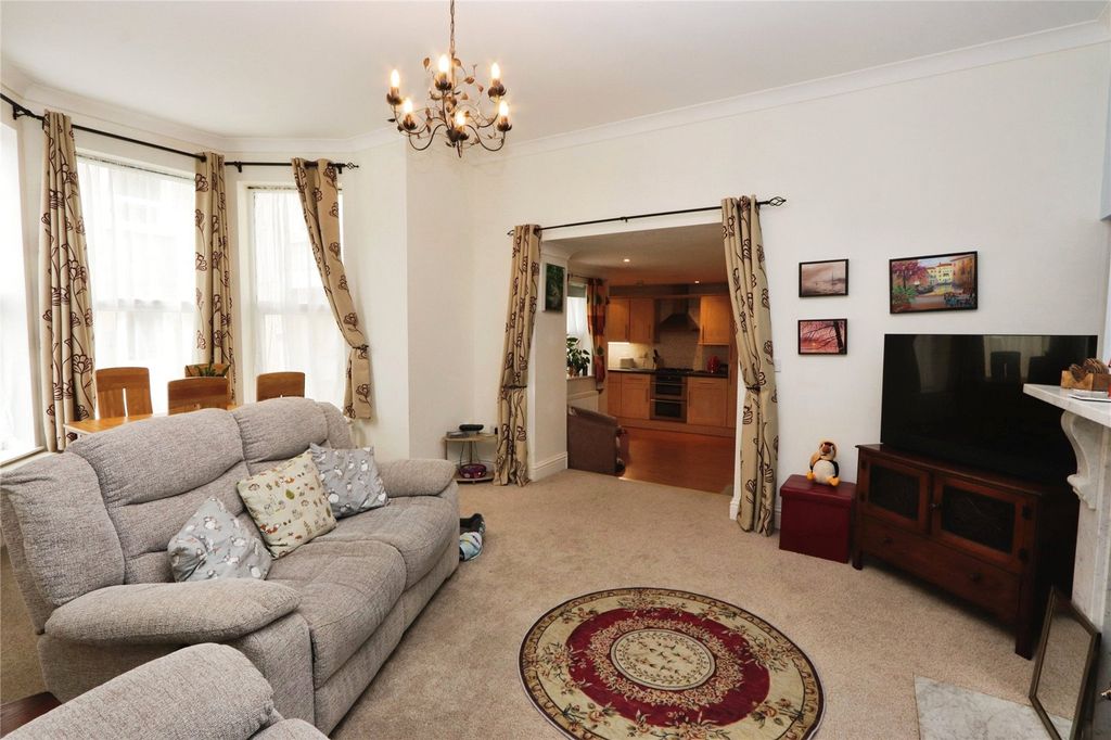 Property photo 2 of 9 Picture No. 05