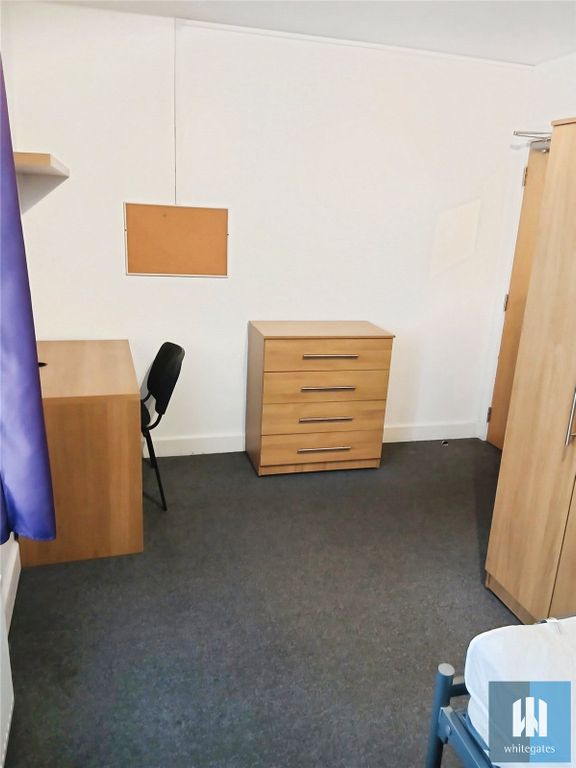 Property photo 3 of 7 Picture No. 08