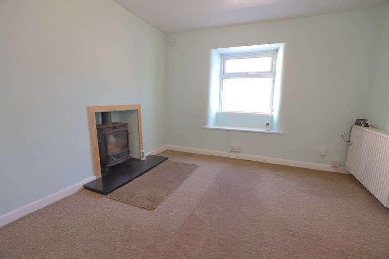 Property photo 2 of 11 Photo 9